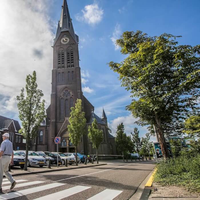 de bartholomeuskerk in poeldijk